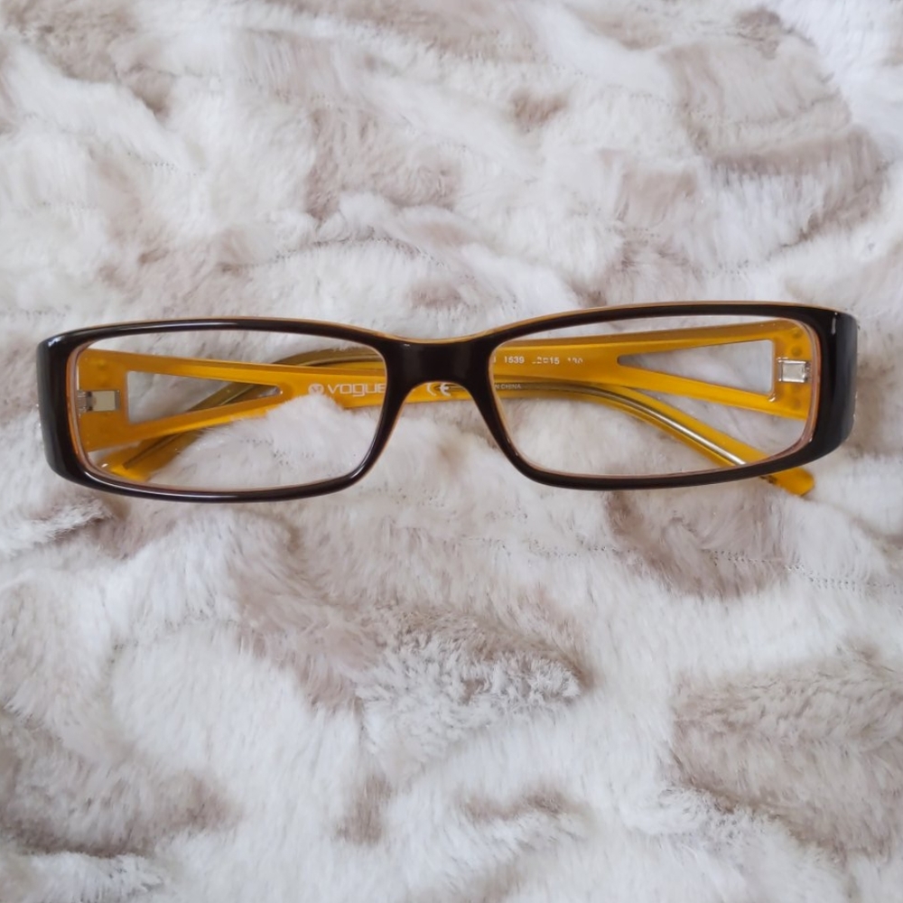 Vogue Frames - image 1